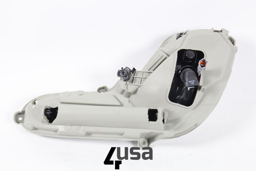 Туманка права ліва LED Hyundai Accent 2011- 92201-1R010 фото