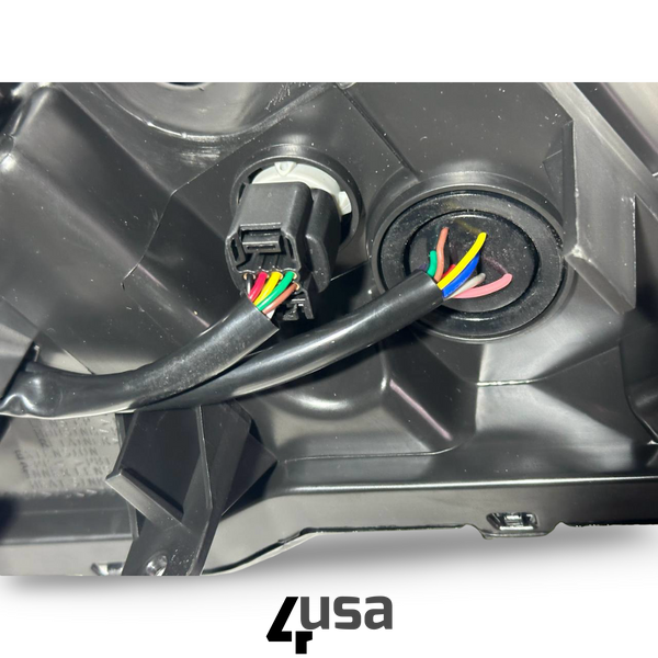 Фара передня права в зборі Mazda CX-30 2020-2023 (DGH951030) DGH951030 фото