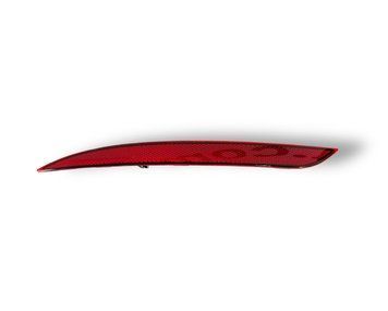 Відбивач катафот заднього бампера правий Tesla Model Y 2020- 1495818-00-C 1495818-00-C фото
