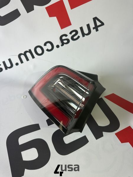 Ліхтар зовнішній (крило) лівий Tesla Model 3 18- 1077397-00-G 1077397-00-G фото