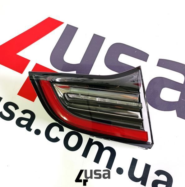 Ліхтар внутрішній (кришка багажника) лівий Tesla Model 3/Y 18- 1077401-00-G 1077401-00-G фото
