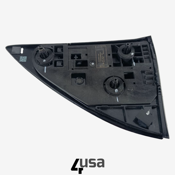 Відбивач рефлектор правого заднього крила Tesla Model Y Juniper (2029541-00-C) оригінал 2029541-00-C фото