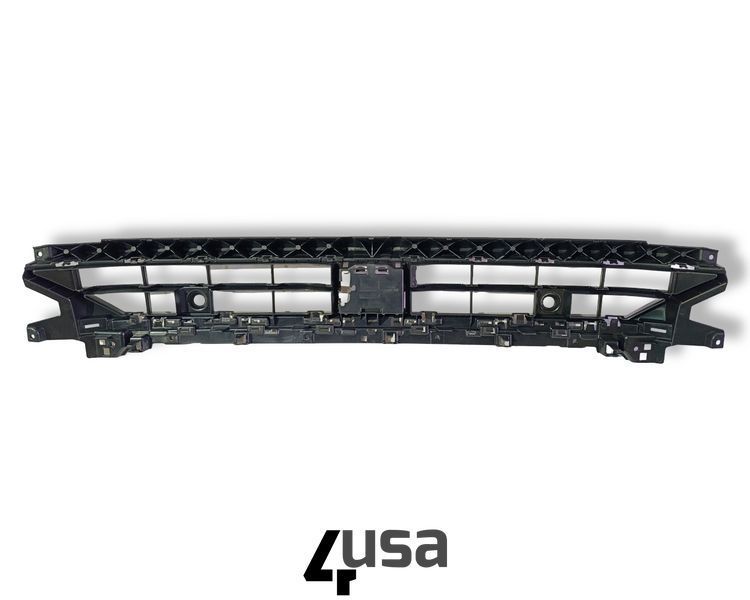 Решітка переднього бампера нижня Audi Q3 S-Line 2020&ndash;2024 (83A807683C9B9 ) 83A807683C9B9 фото