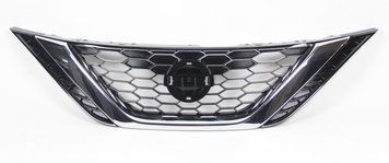 Решетка радиатора Nissan Sentra 2016 2017 2018 62310-4FU0A фото