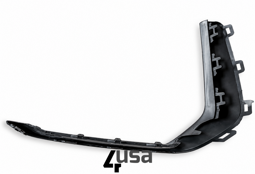 Накладка молдинг переднього бампера правий Audi A6 C8 2019-2021 (4K0807968A ) 4K0807968A фото