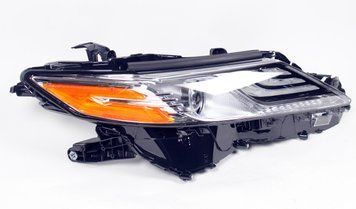 Фара передня права ліва Toyota Camry XSE 2018 1545781679 фото