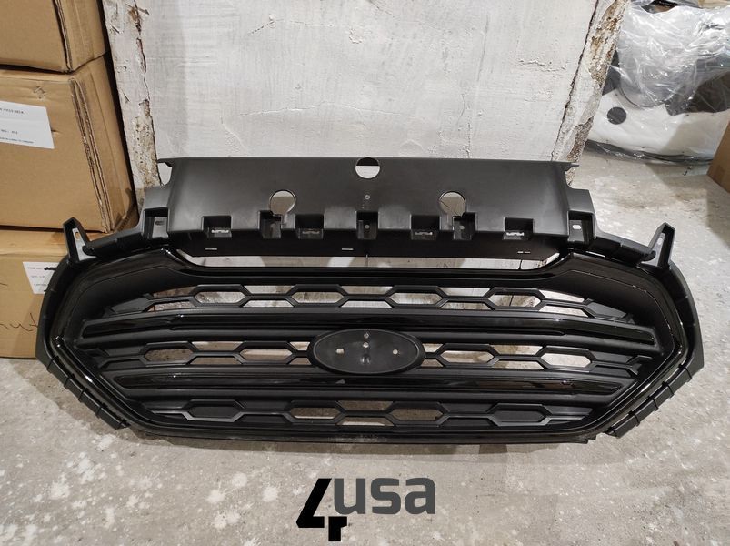 Решітка радіатора Ford EcoSport 2017 2018 2019 2020 GN1Z-17B968-A фото