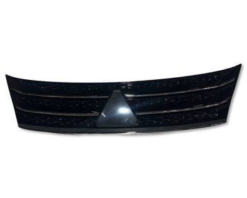 Решітка радіатора гриль Mitsubishi Outlander 2022-2026 (7450B222) 7450B222 фото