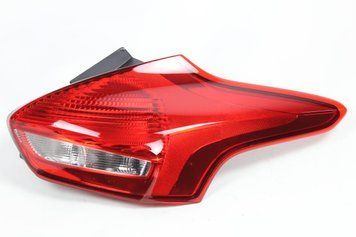 Ліхтар задній зовнішній хетчбек Ford Focus 2015 2016 2017 2018 1330130995 фото